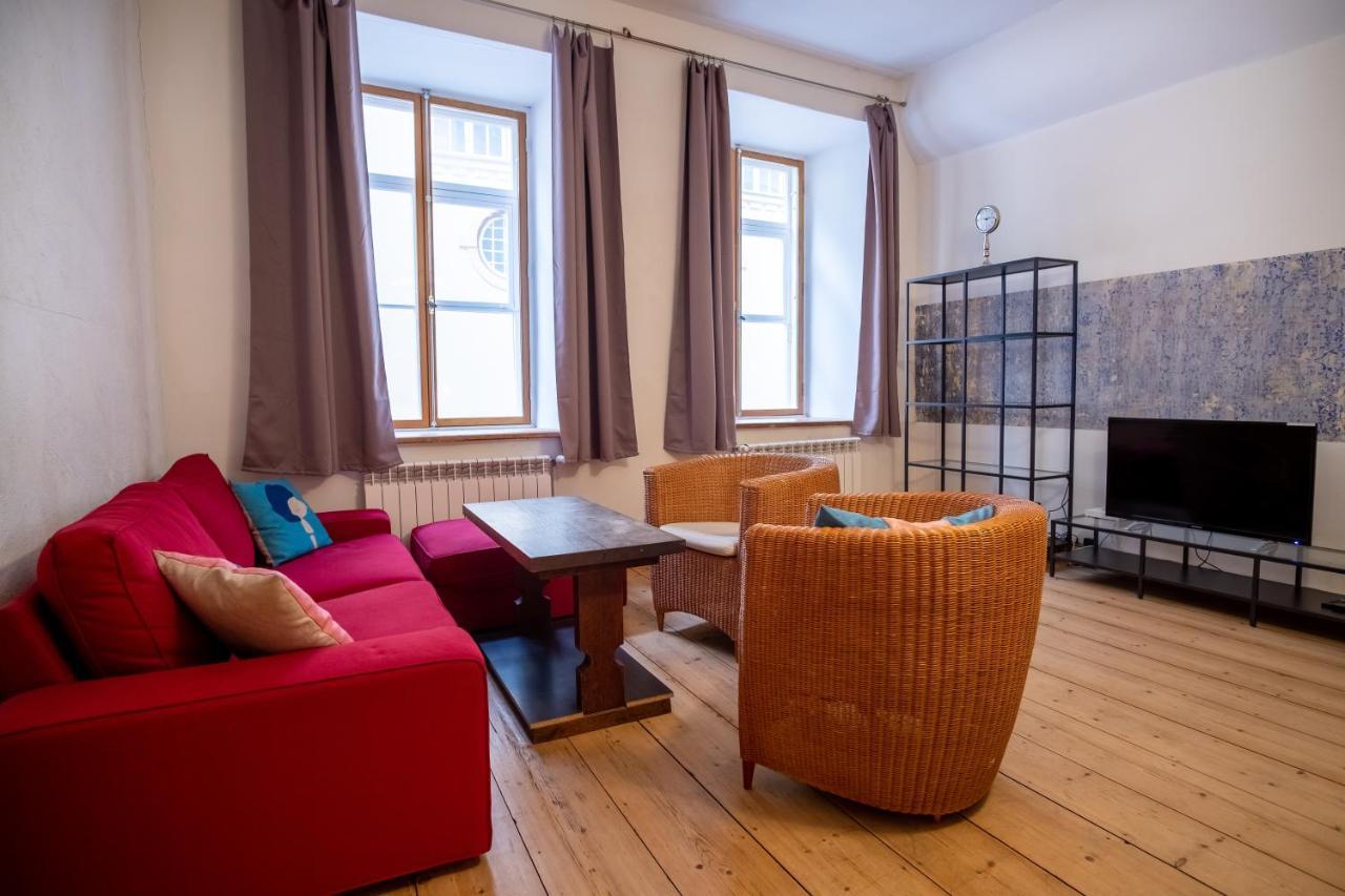 Dream Stay - Historic Old Town Apartment From 1364 Tallinn Exterior photo